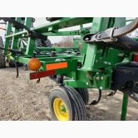 Культиватор John Deere 2210