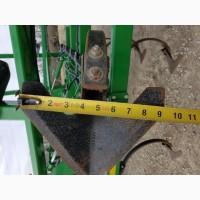 Культиватор John Deere 2210