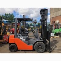Вилочный погрузчик Toyota 02-8FGF20. Спецтехника б/у