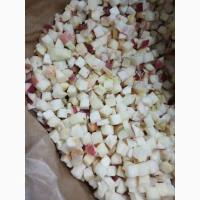 Продам яблуко кубик 10/10 зі шкіркою заморожене