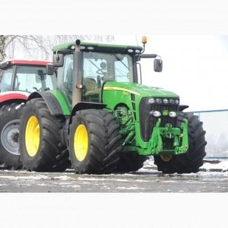 Колісний трактор JOHN DEERE 8345R Фото: колісний трактор JOHN DEERE 8345R 1/8