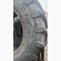 Бу шина 710/70R42 (710x70x42. 710/70р42) Треллеборг Италия пара для трактора