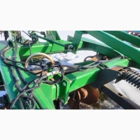 Продаж Дисковий глибокорозпушувач John Deere 2720 Disk Ripper