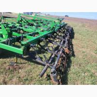 Культиватор John Deere 2210