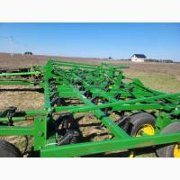 Культиватор John Deere 2210