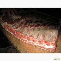 Грудинка на кости (на ребре) в шкуре и без