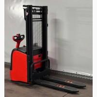 Поводковий штабелер Linde L14 1.4т., 1990 мм габарит 2924 мм підйом