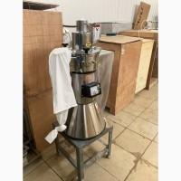 Подрібнювач спецій, круп, сухарів, сухих грибів промисловий STvega Dry Grinder H30