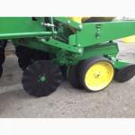 Амереканская Сеялка пропашная John Deere 7000 (8-рядная, 70 см, удобрения)