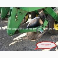 Из США сеялка пропашная пневматическая John Deere 1750 количество рядов (секций) - 8