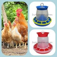 Бункерні годівниці для годівлі свійської птиці будь-якого віку