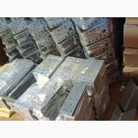 Кутник універсальний оцинкований з ребром жорсткості 145×145×95 (2, 5 мм)